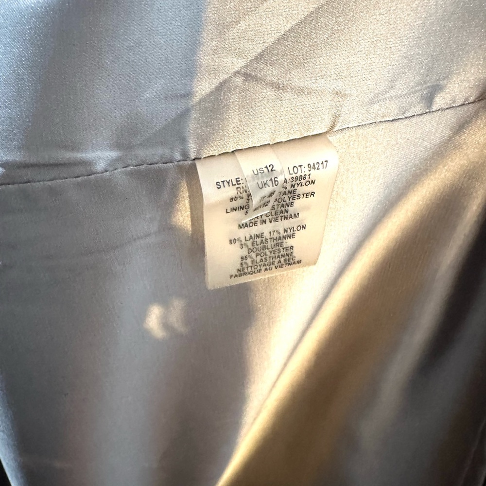 Elie Tahari Dress - Picture 13 of 13